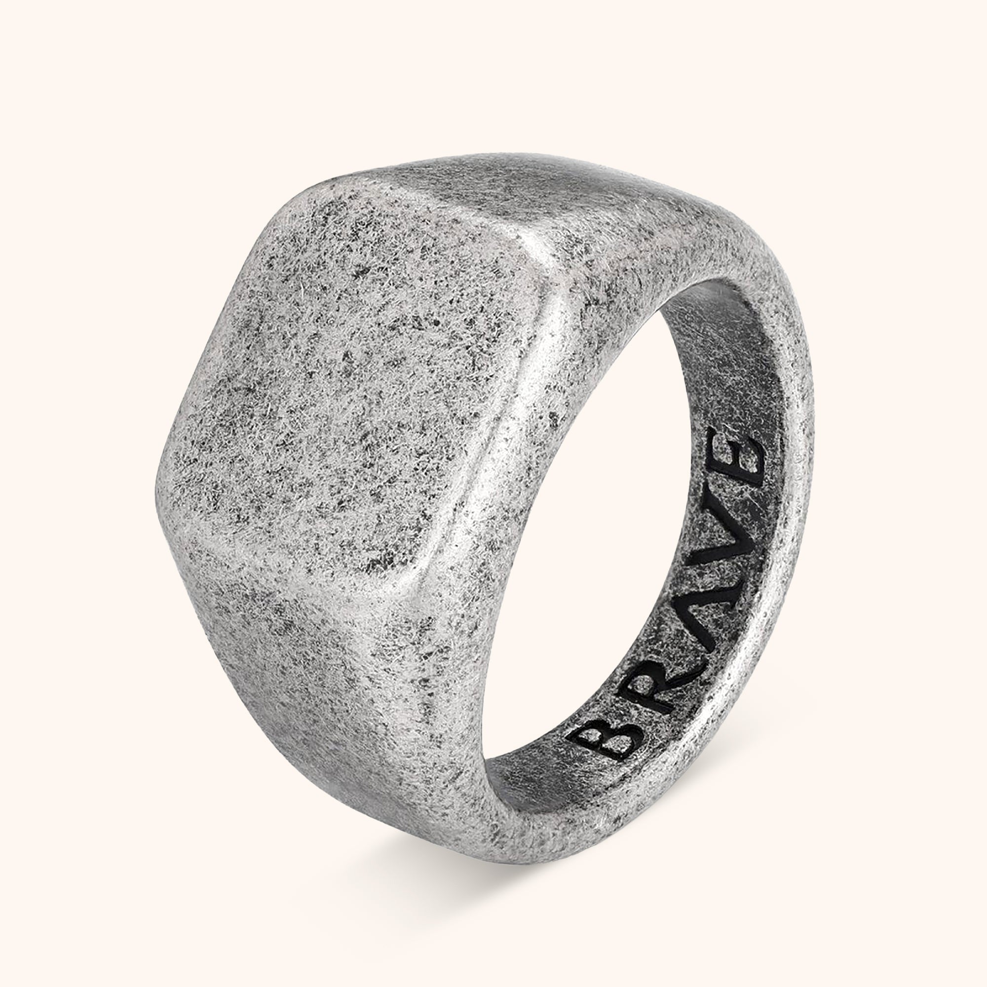 BRAVE "Felsen" Man Ring - Emily Schmuck