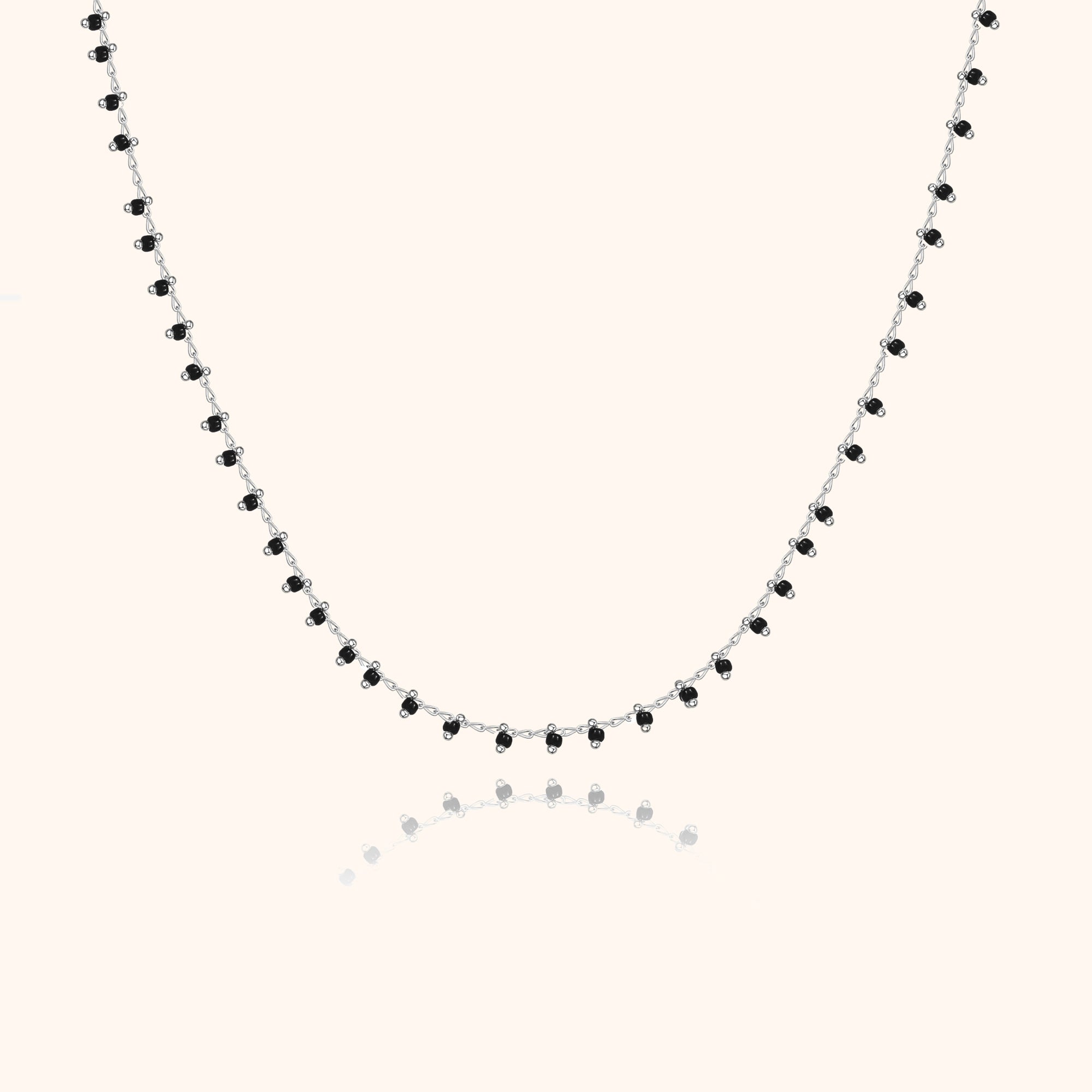 "Schwarze Kügelchen" Halskette - Emily Schmuck