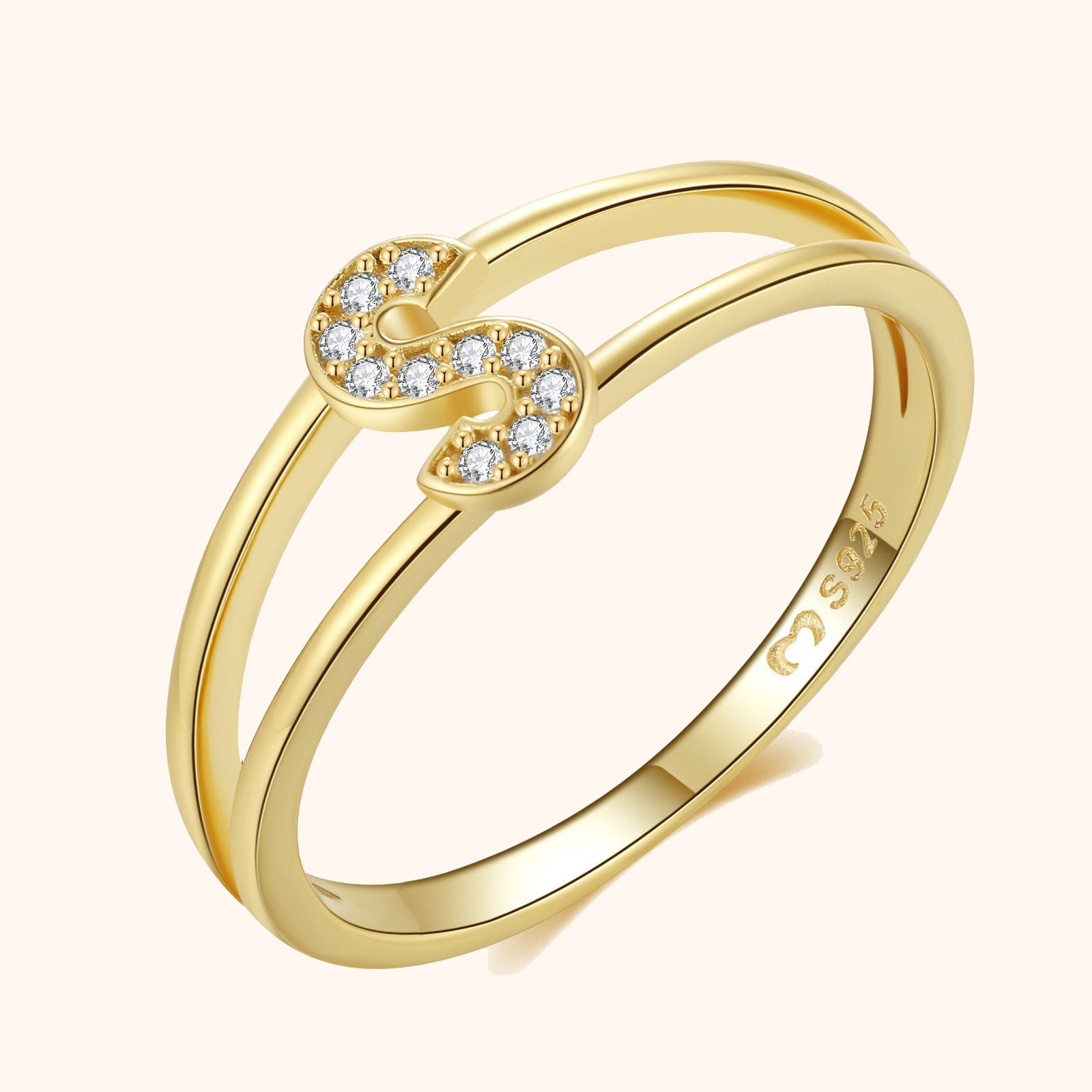 Goldene Initialen Ring