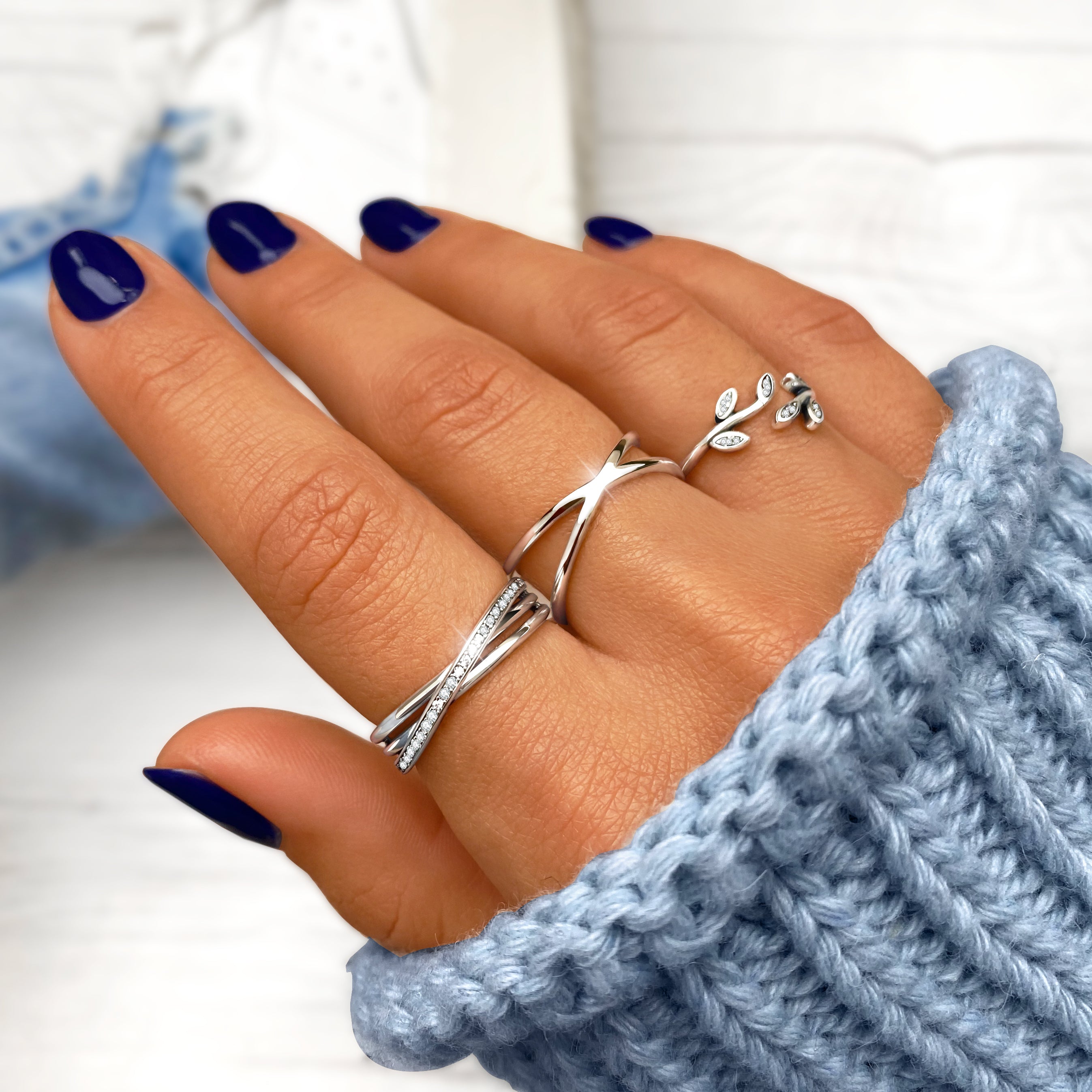 "Helligkeit Linear" Ring - Emily Schmuck