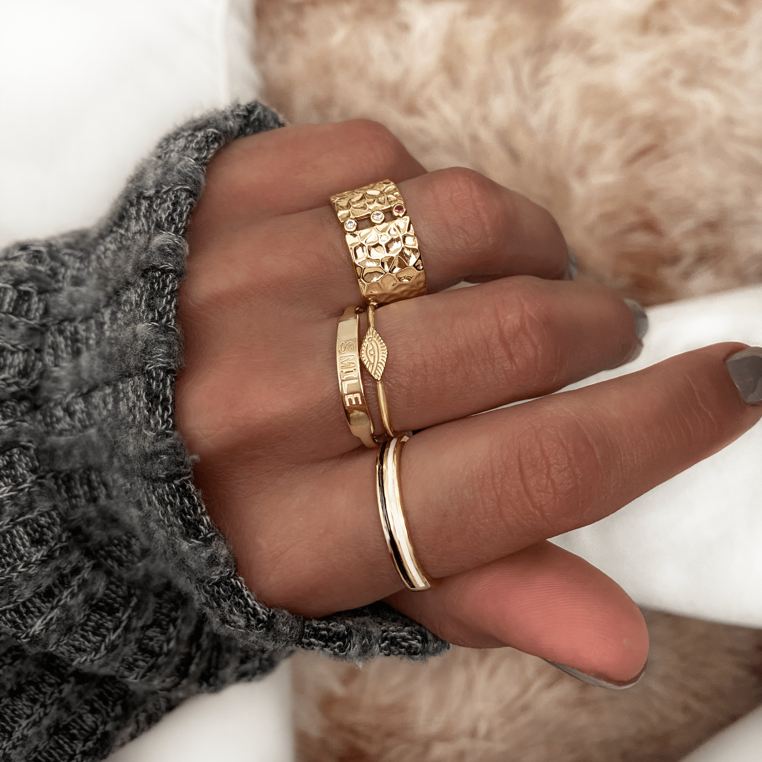 "Magnum" Ring - Emily Schmuck