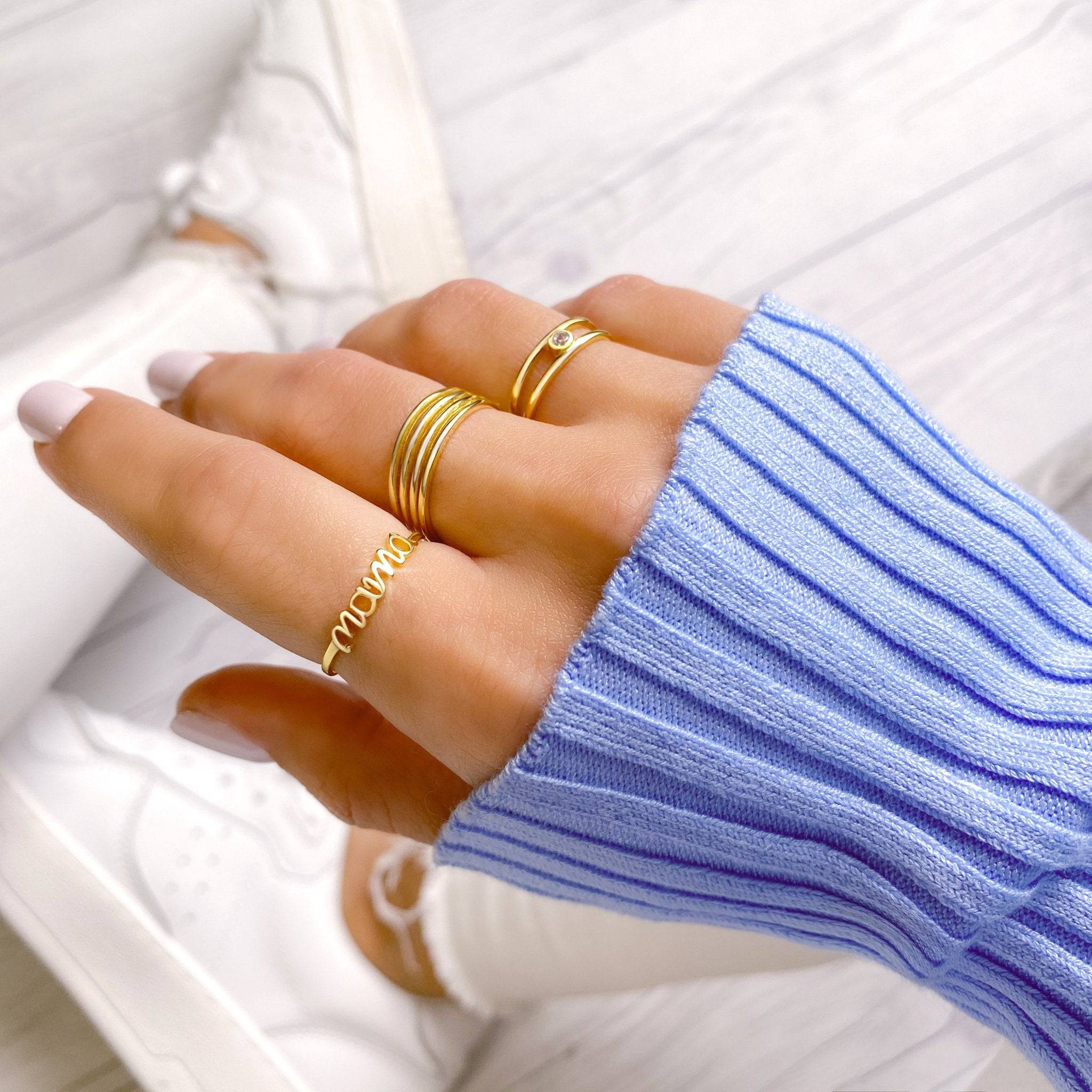 "Mama" Ring - Emily Schmuck