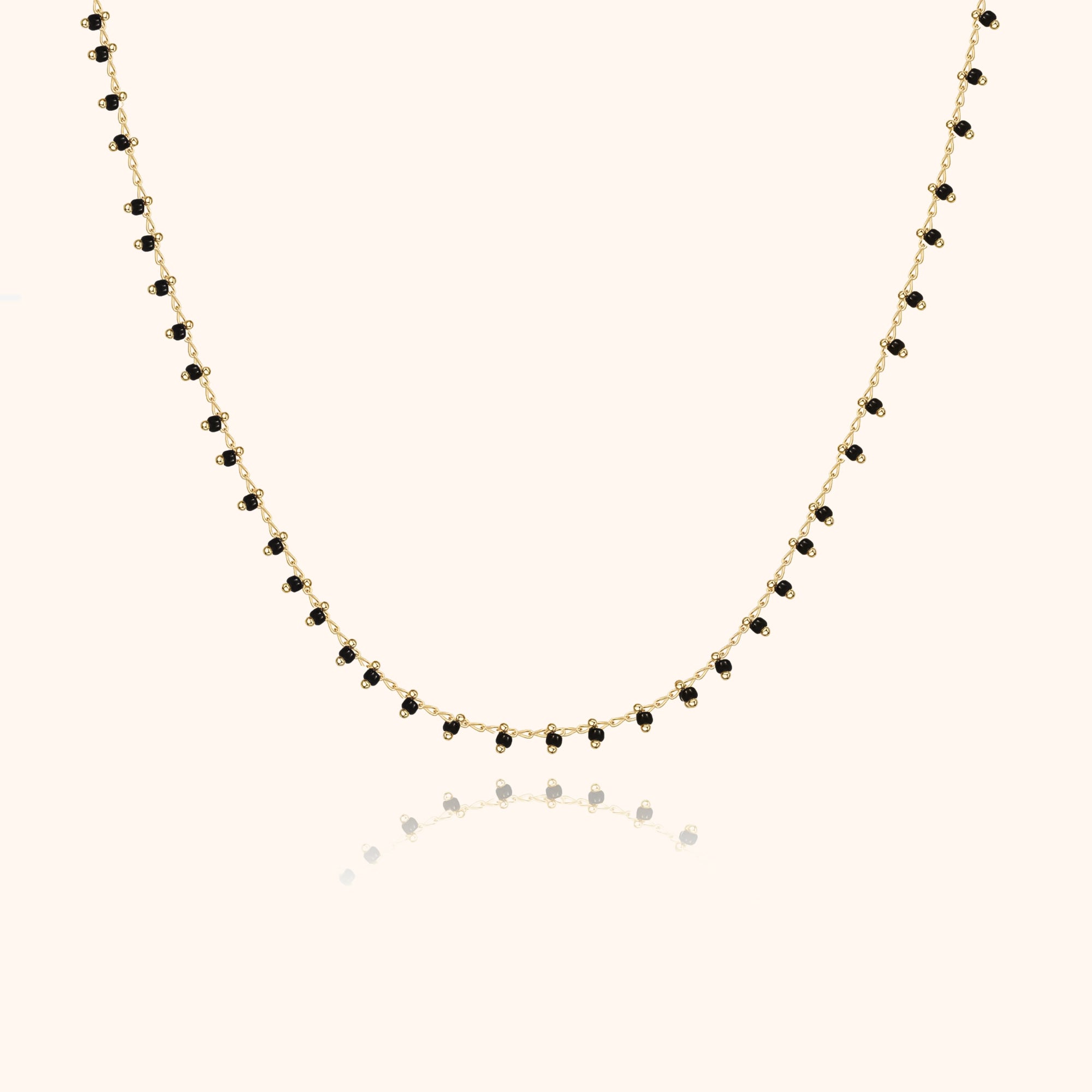 "Schwarze Kügelchen" Halskette